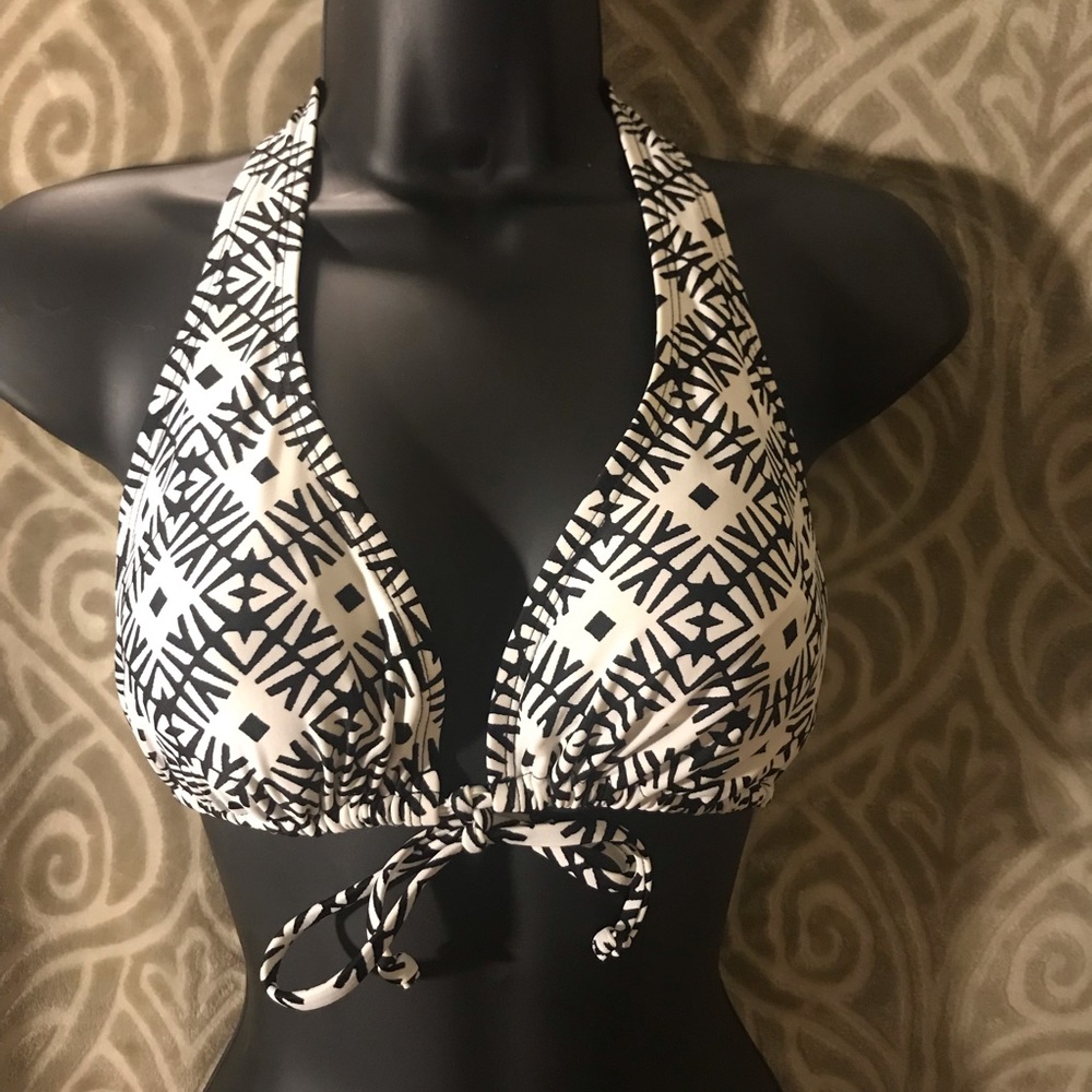 Old Navy Bikini 👙 Top Only - Medium